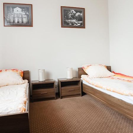 Апартаменти Sleep In Ломжа Номер фото